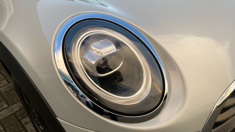 MINI Hatchback 1.5 Cooper Classic II 5dr Auto Petrol Hatchback